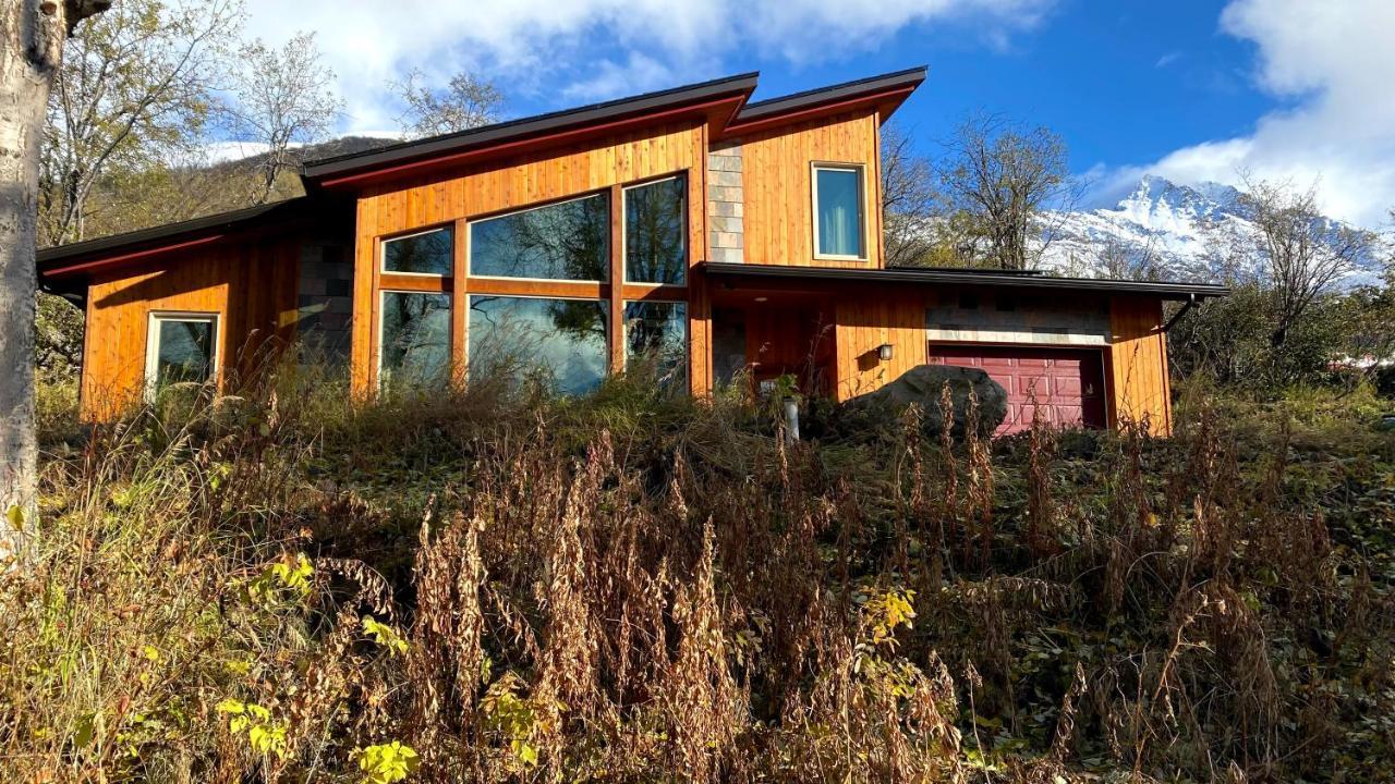 Eagle Peak Guesthouse Eagle River Exterior photo