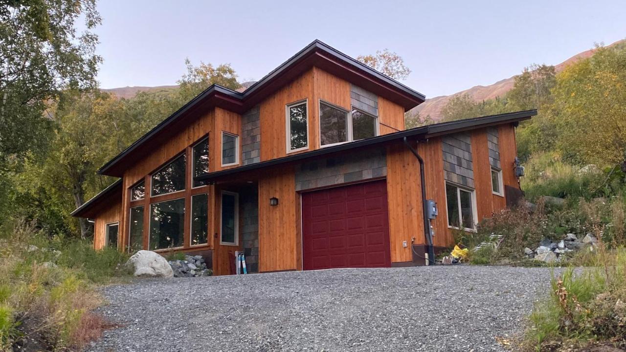 Eagle Peak Guesthouse Eagle River Exterior photo