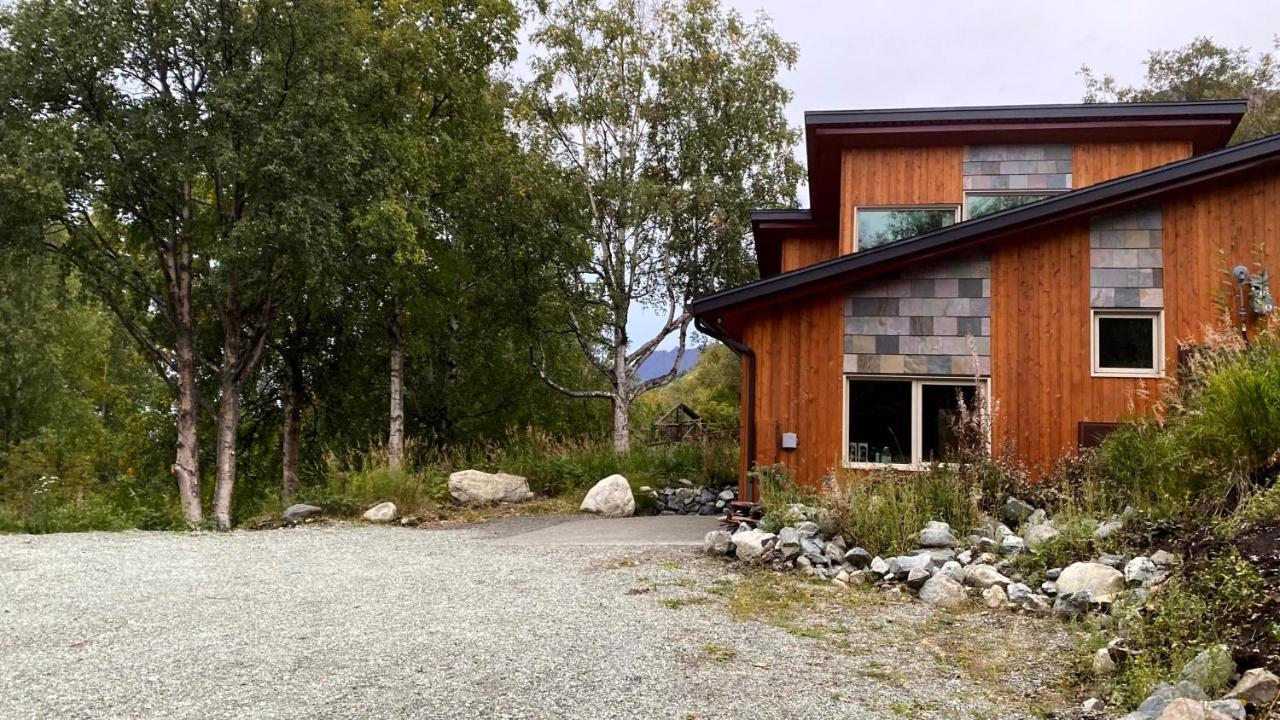 Eagle Peak Guesthouse Eagle River Exterior photo